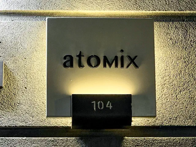 Atomix