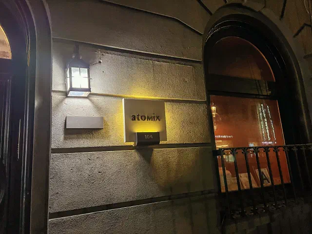 Atomix Bar