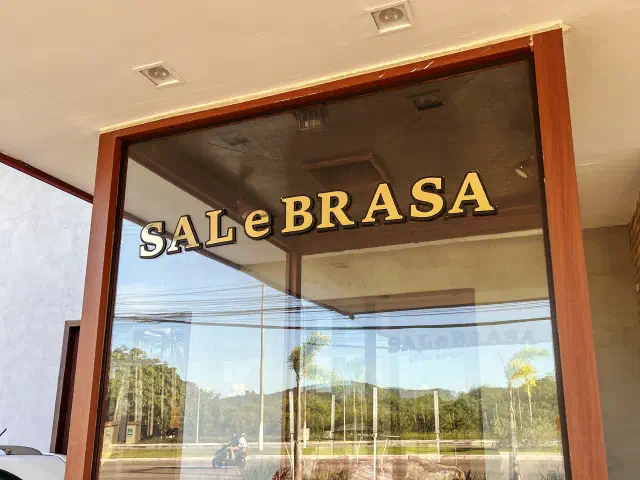 Sal E Brasa