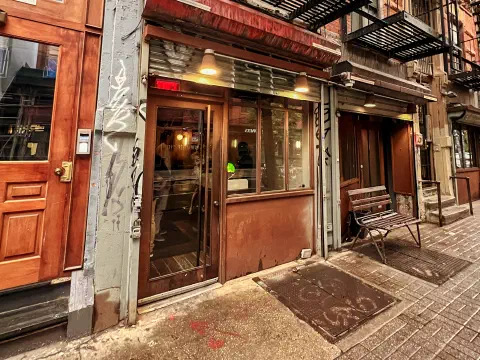 63 Clinton