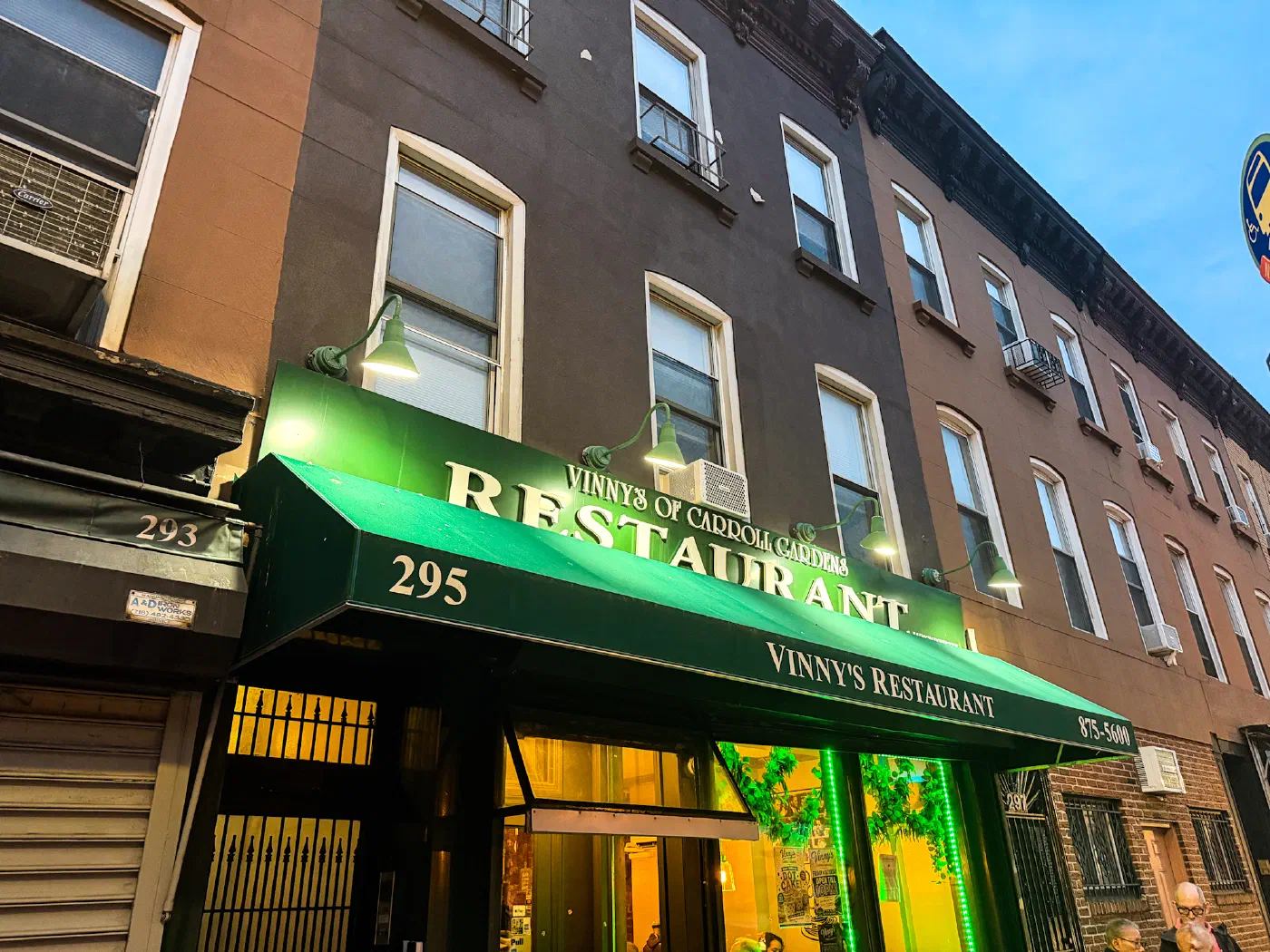 Vinny's of Carroll Gardens